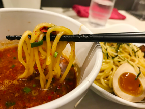 浜松のつけ麺：電撃羅愛麺 青空きっど 零壱
