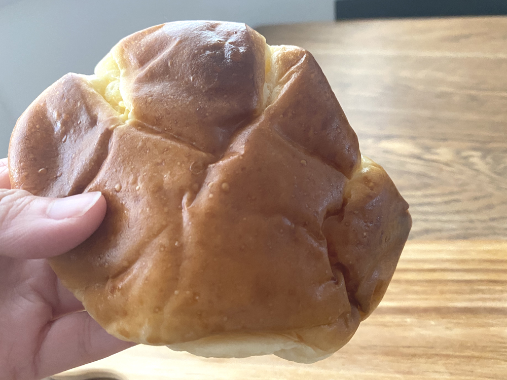 石窯工房ベーカリーショパン：黄金のクリームパン