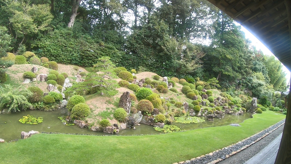 龍潭寺(りょうたんじ)庭園